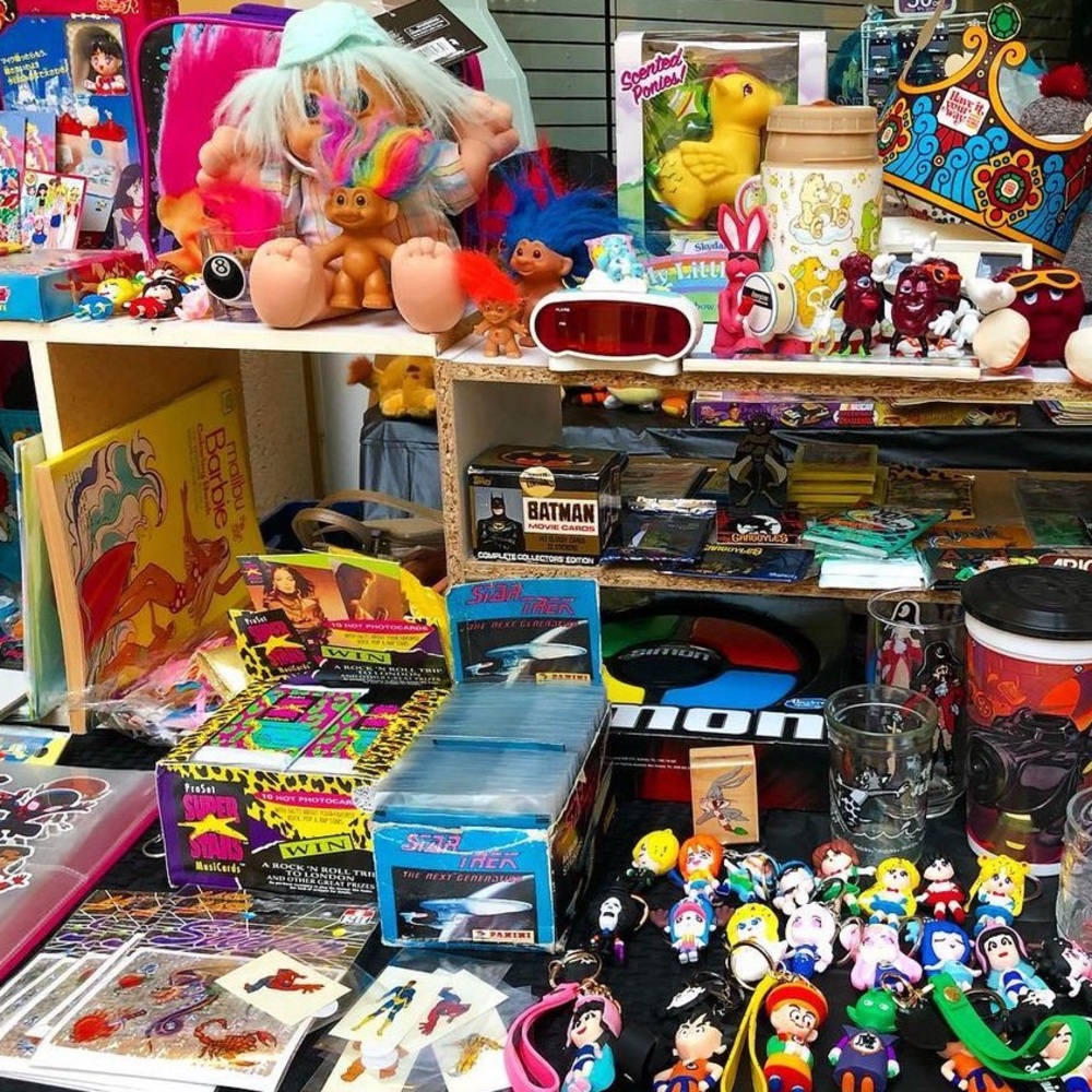 Retro/Vintage Mystery Box / You pick the Theme